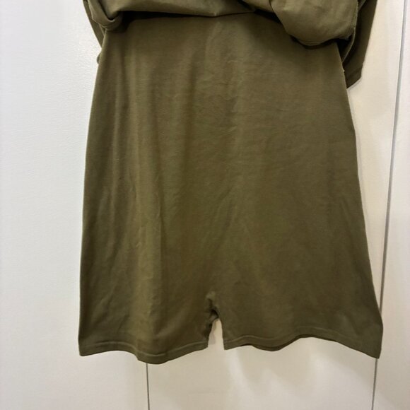 Amazon Romper - Picture 2 of 4